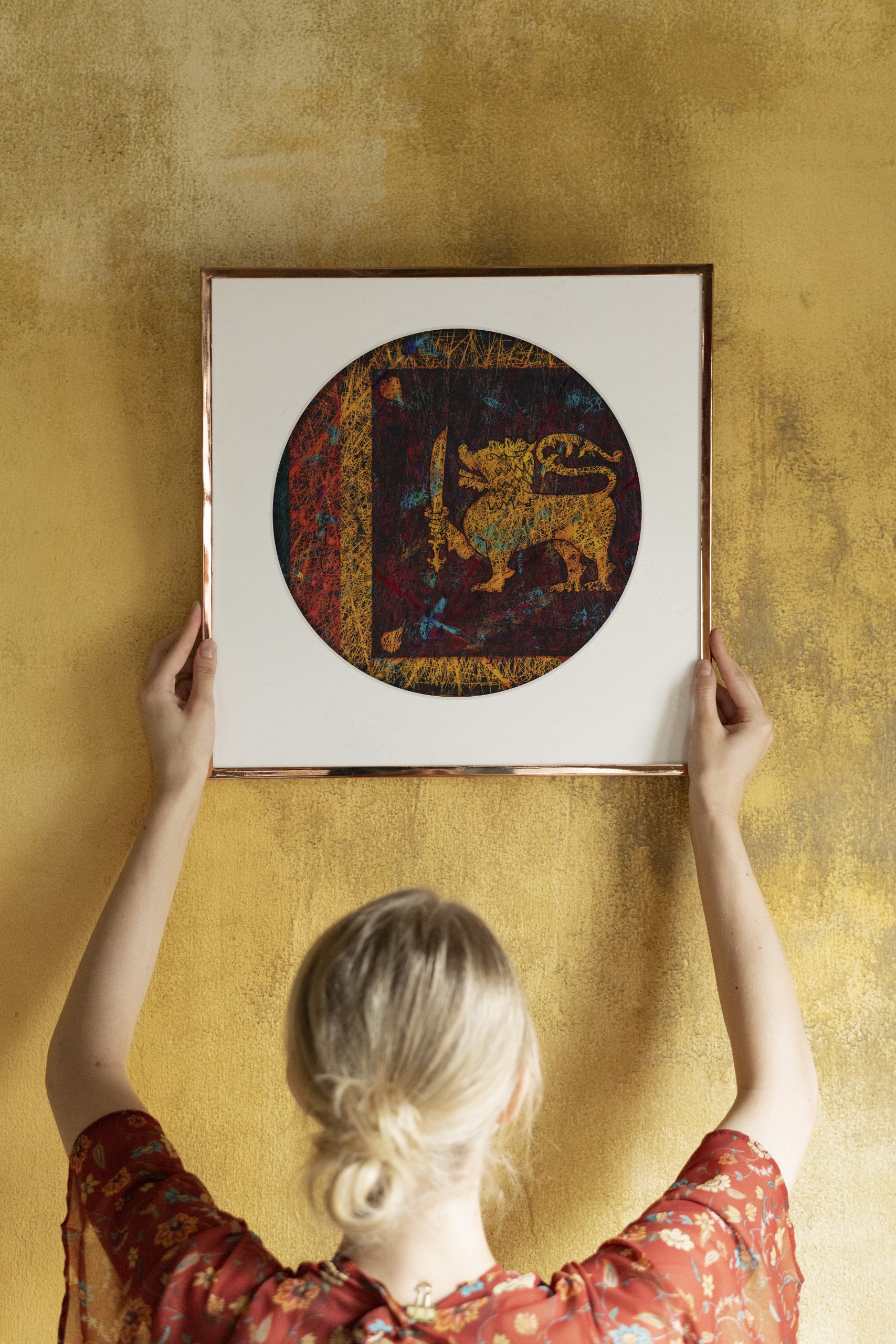 Printed Poster of Sri Lanka Flag Framed in Gold square Frame Printed Poster of Sri Lanka Flag Framed in Gold square Frame